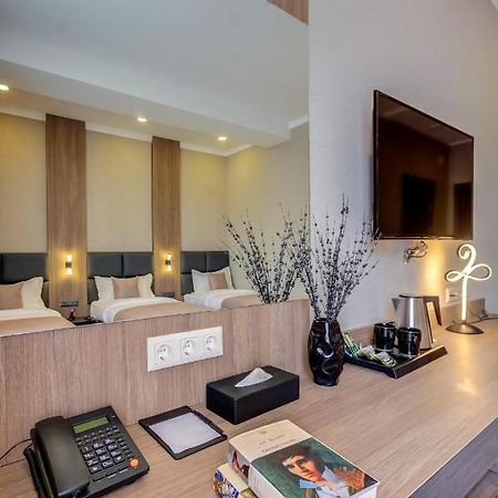 Sara Boutique Hotel Bişkek Dış mekan fotoğraf