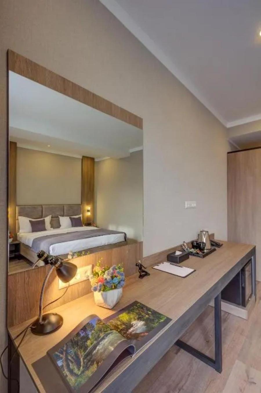 Sara Boutique Hotel Bişkek Dış mekan fotoğraf