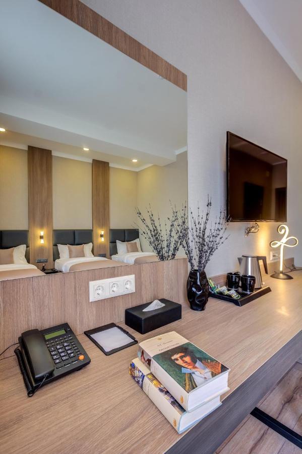 Sara Boutique Hotel Bişkek Dış mekan fotoğraf