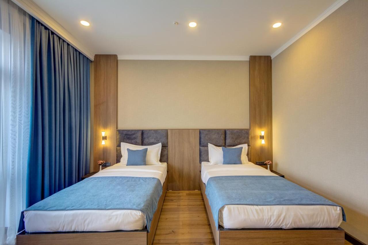 Sara Boutique Hotel Bişkek Dış mekan fotoğraf